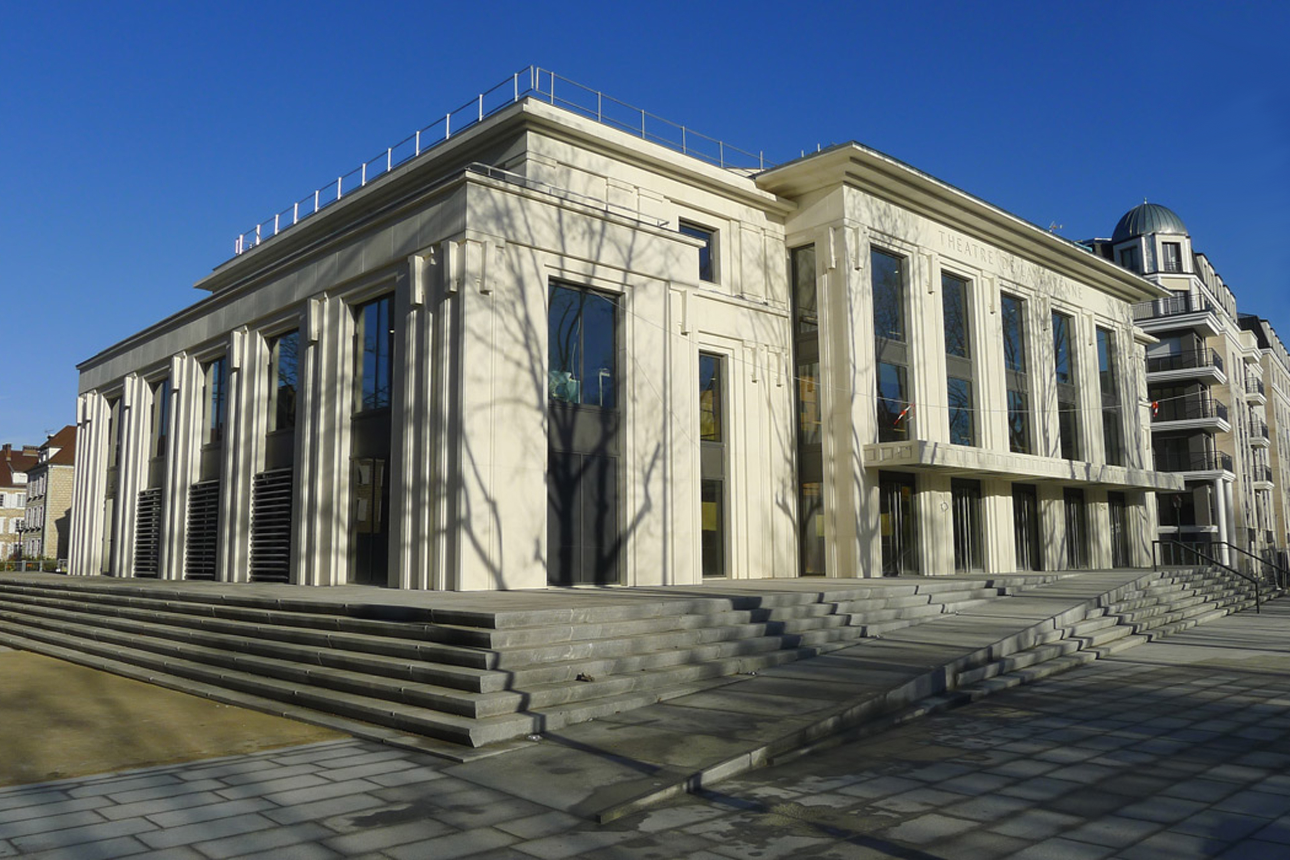 La_Garenne_Colombe_Theatre_Vue_2